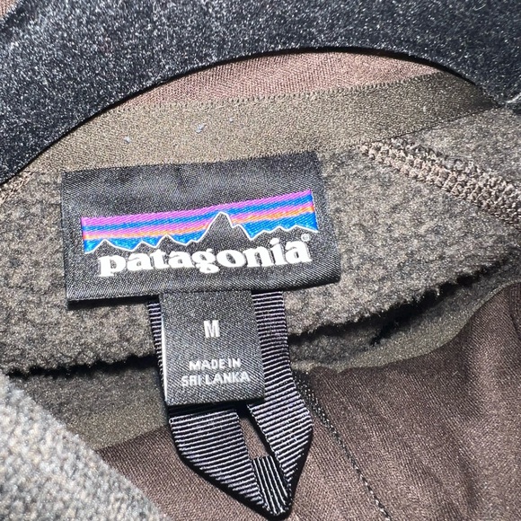 Brown / Gray Men’s Zip Up Patagonia Jacket [Medium] - Picture 3 of 5